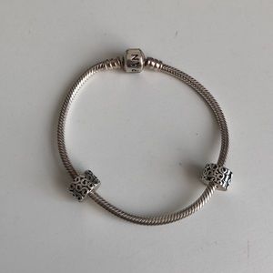 Pandora snake chain bracelet with 2 spacers